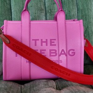 MARC JACOBS Leather Tote Bag w/ COACH Shoulder Strap